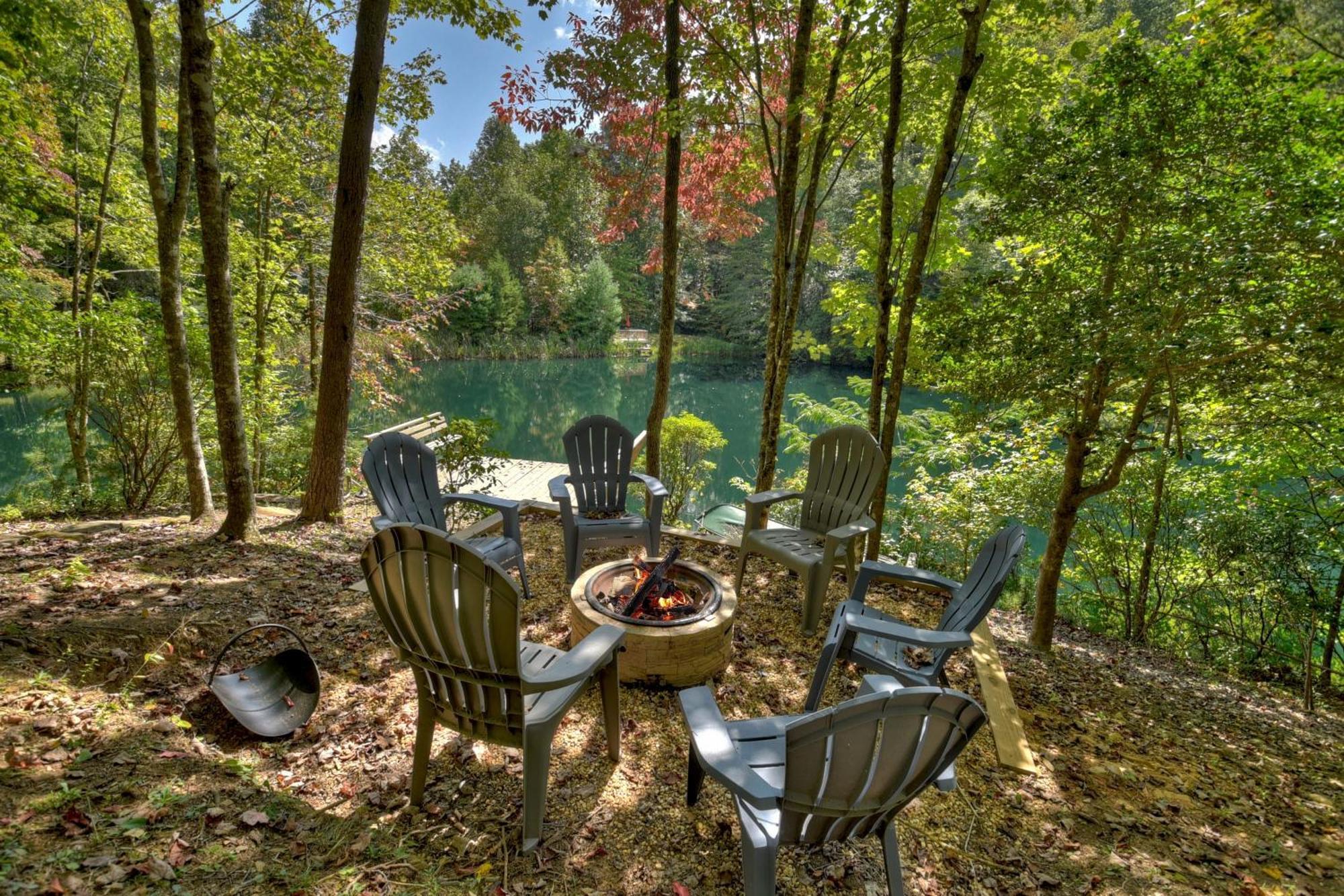 Waywish Waterfront Cabin In Blue Ridge Mountains 외부 사진